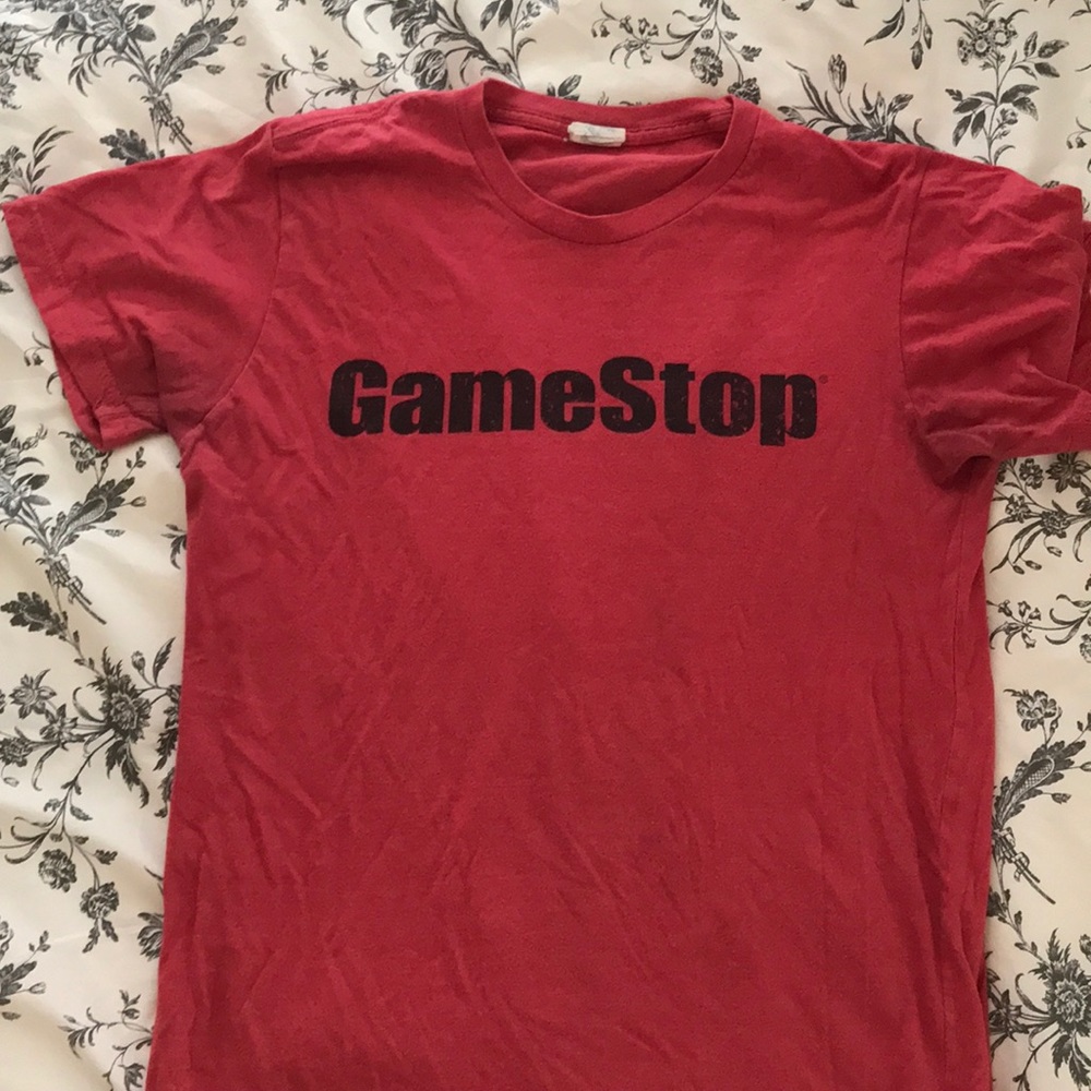 Red Heather GameStop T-Shirt